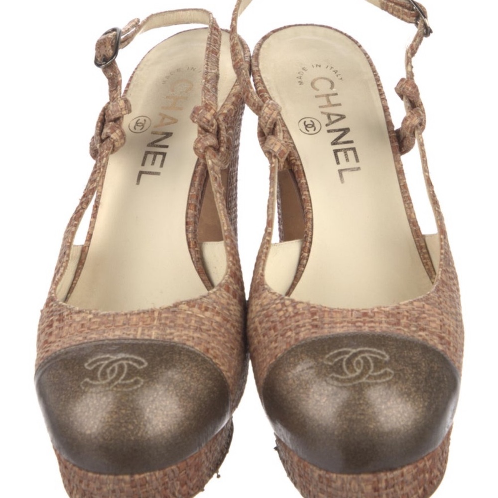 Chanel Interlocking Cc Slingback Pumps - image 4